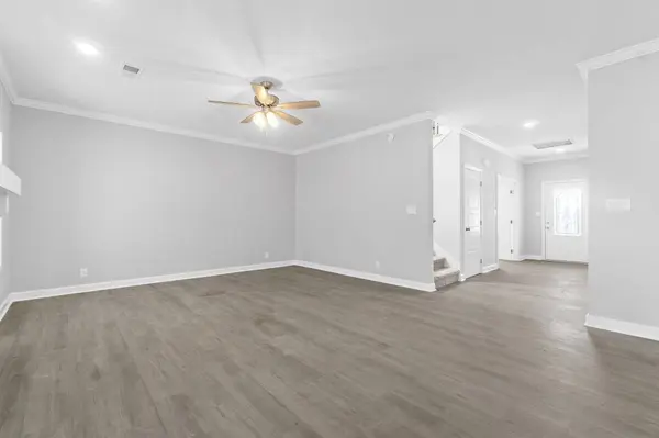 1754 Oak Forest Dr, Clarksville, TN 37043