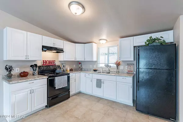 1612 W Ruth Street, Tucson, AZ 85705