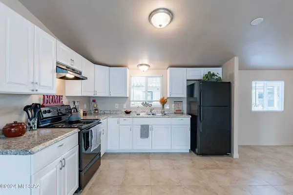 1612 W Ruth Street, Tucson, AZ 85705