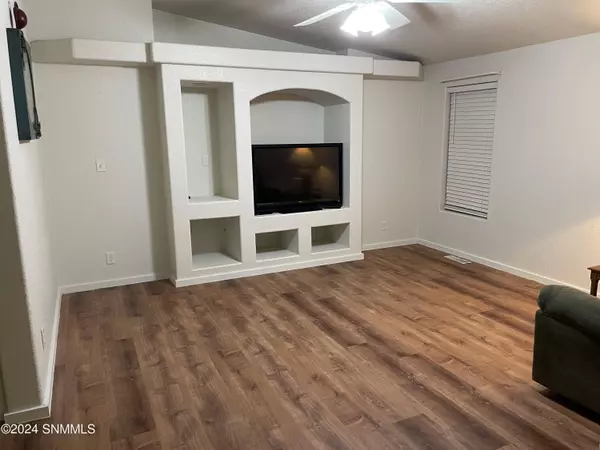 32 Tumbleweed TRL, La Luz, NM 88337