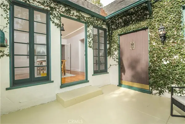 2651 Hollister TER, Glendale, CA 91206