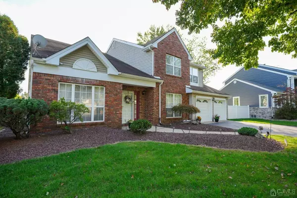 21 Thrush CT, Old Bridge, NJ 08857