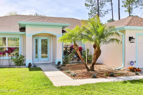 10 Lloshire PATH, Palm Coast, FL 32164