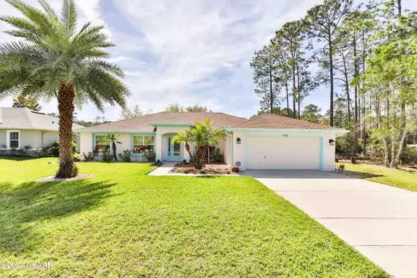 10 Lloshire PATH, Palm Coast, FL 32164