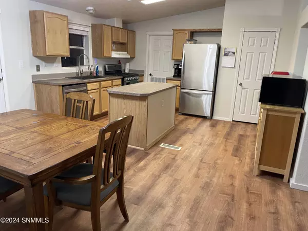 32 Tumbleweed TRL, La Luz, NM 88337