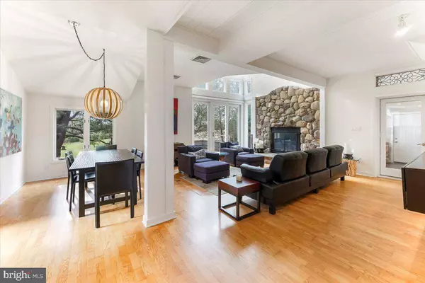 960 SCONNELLTOWN RD, West Chester, PA 19382