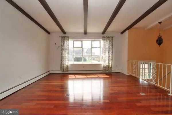 2925 FISCHER RD, Easton, PA 18045