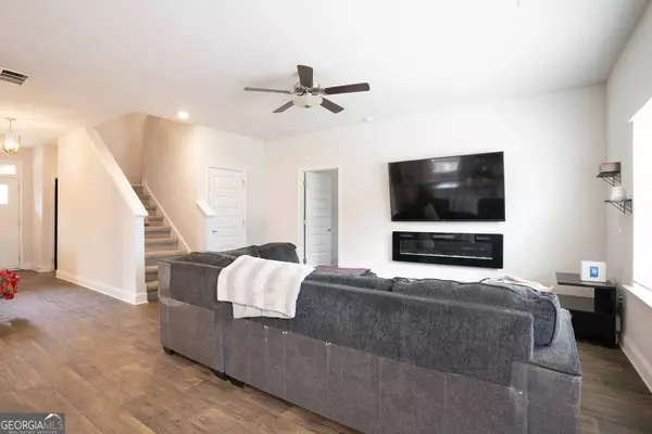 3412 Brackenwood RD, Loganville, GA 30052