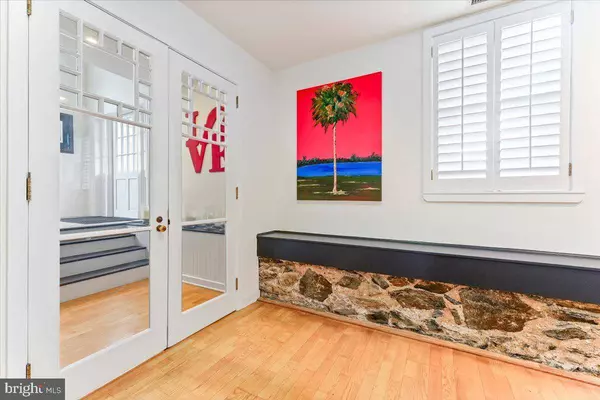 960 SCONNELLTOWN RD, West Chester, PA 19382