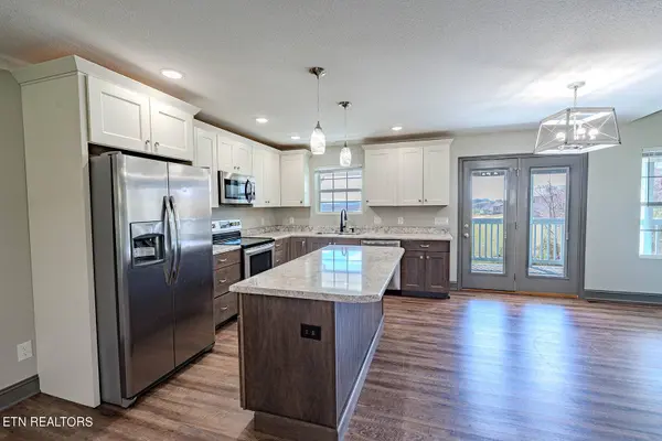 225 Pleasant Ridge LN, Bean Station, TN 37708