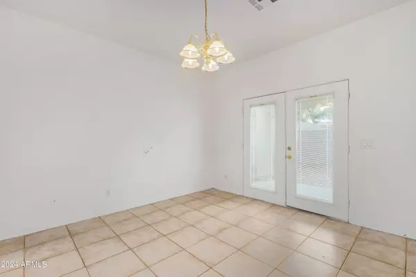 1913 S 80TH Avenue, Phoenix, AZ 85043