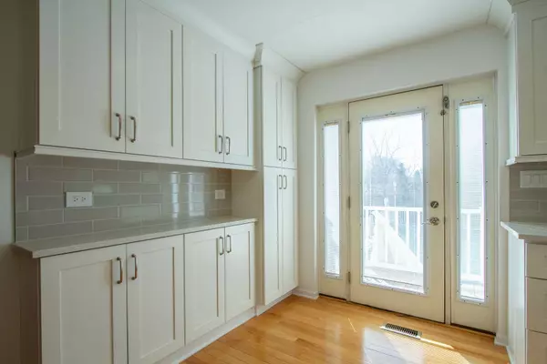 761 E Juniper DR, Palatine, IL 60074