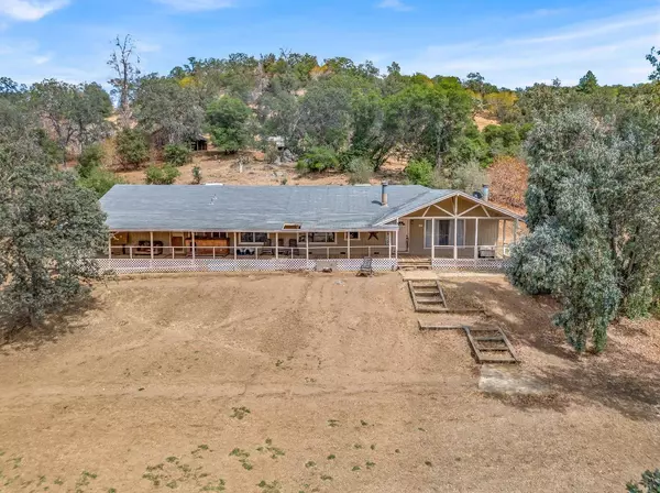 50108 Daffodil Lane, Squaw Valley, CA 93675