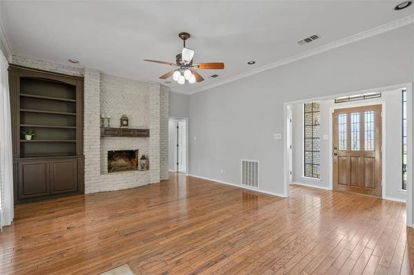 6207 Pecan Circle, Alvarado, TX 76009