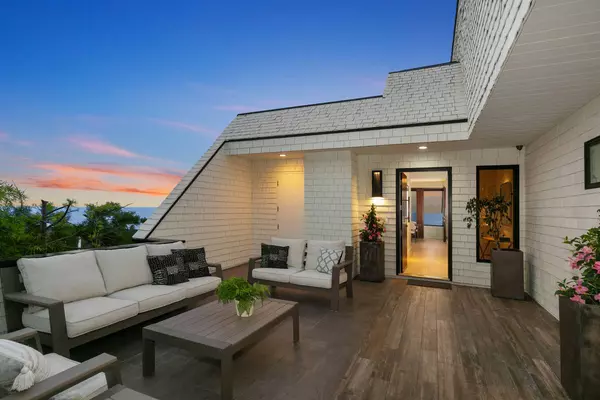 31361 Holly Dr, Laguna Beach, CA 92651