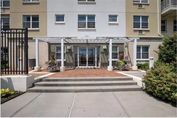 79-144 Rockaway Beach BLVD #8F, Rockaway Beach, NY 11693