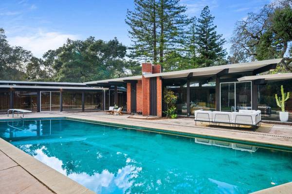 19 Irving AVE, Atherton, CA 94027