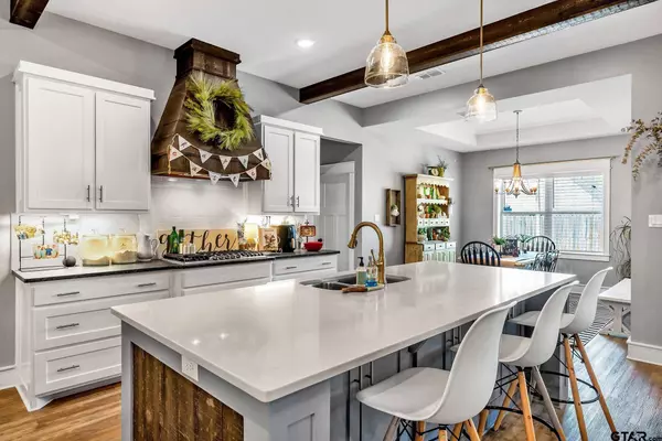 7335 Simms Creek Ct, Tyler, TX 75703