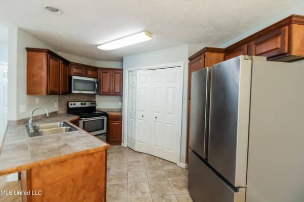 111 Kings Ridge Drive, Brandon, MS 39047