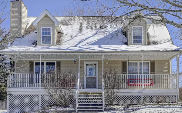 80 S Chase Drive, Crown Point, IN 46307