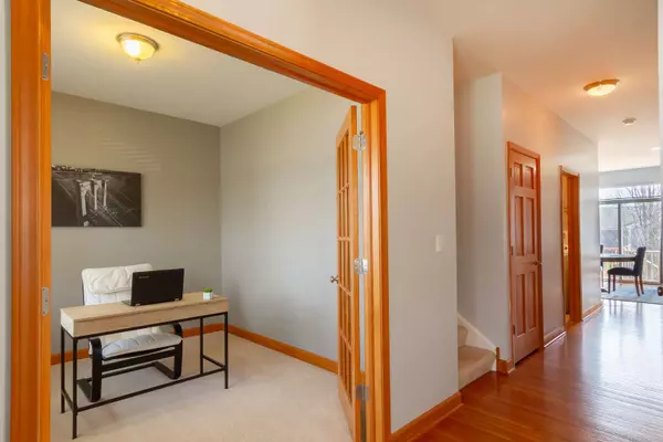 3053 Chalkstone AVE, Elgin, IL 60124