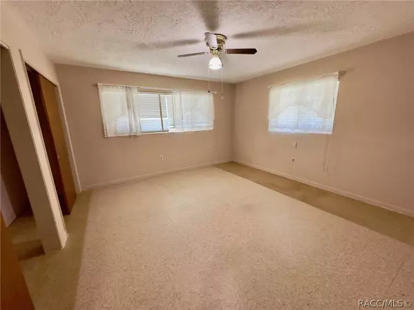 48 S Desoto ST, Beverly Hills, FL 34465