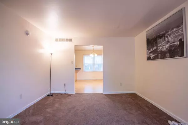 34 STEWARTON CT #16B, Nottingham, MD 21236