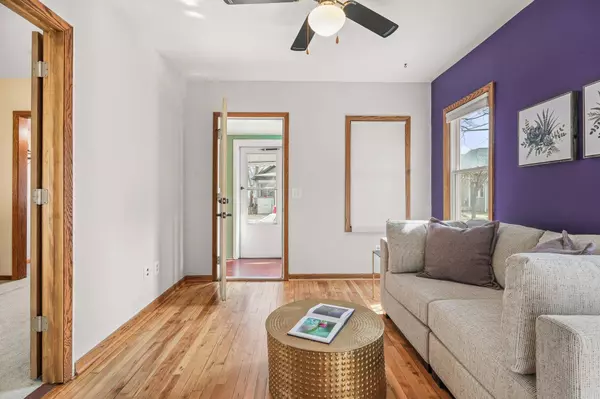 122 CORRY Street, Madison, WI 53704