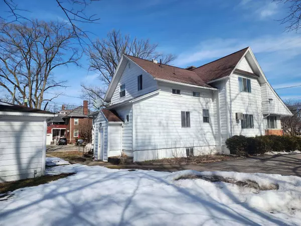 1619 Court Street, Saginaw, MI 48602