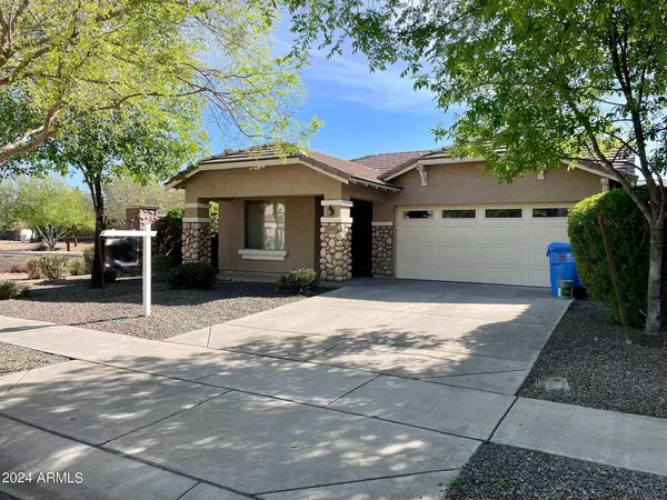 5873 S BANNING Court, Gilbert, AZ 85298