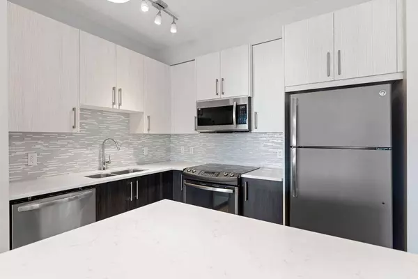 20 Sage Hill TER NW #311, Calgary, AB T3R 0W8