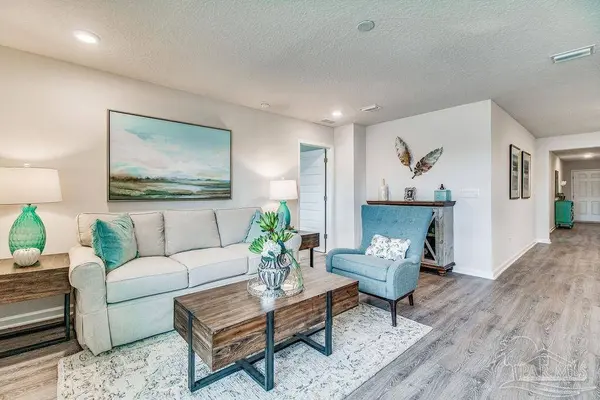 4339 Winged Elm Ct, Pace, FL 32571