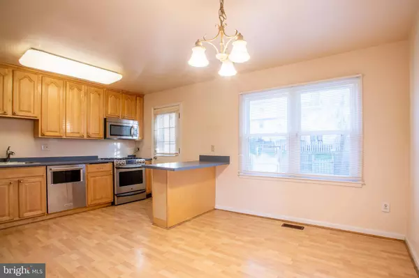 34 STEWARTON CT #16B, Nottingham, MD 21236