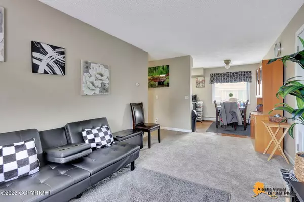 4216 San Roberto AVE, Anchorage, AK 99508