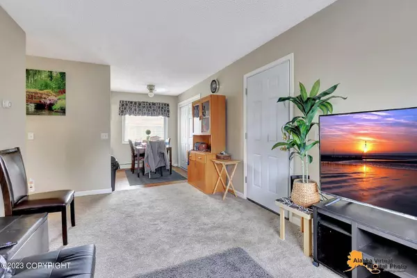 4216 San Roberto AVE, Anchorage, AK 99508