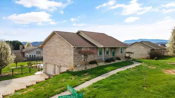 1280 Stewart St. St, Sevierville, TN 37876