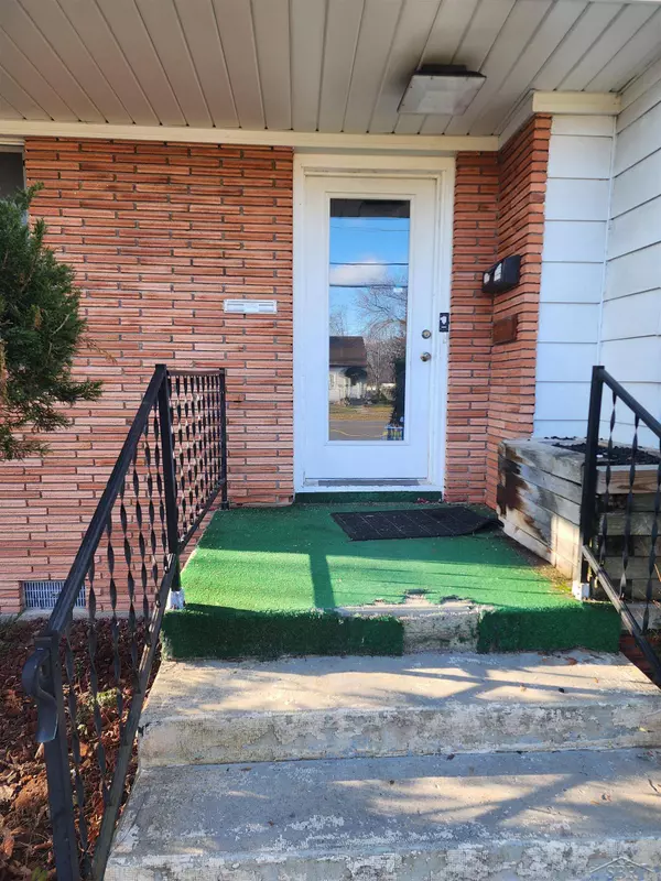 1619 Court Street, Saginaw, MI 48602