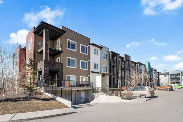 20 Sage Hill TER NW #311, Calgary, AB T3R 0W8