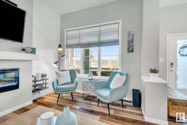 4122 CHAPPELLE GR SW, Edmonton, AB T6W 4M5