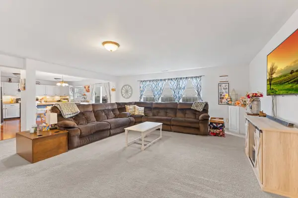 10227 McClain DR, Brownsburg, IN 46112