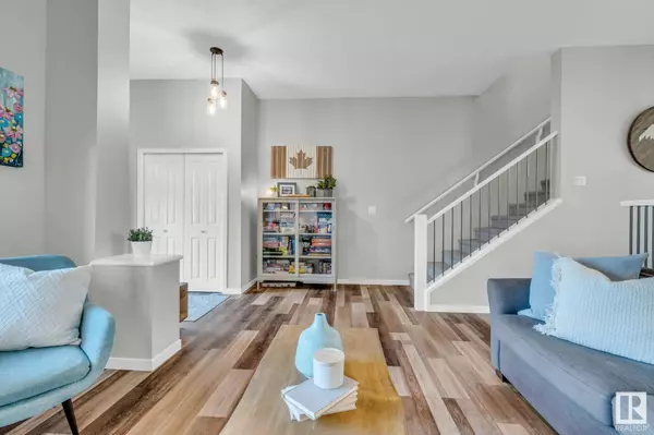 4122 CHAPPELLE GR SW, Edmonton, AB T6W 4M5