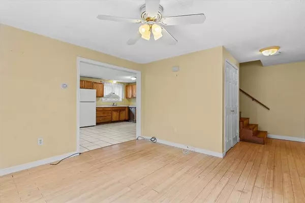 92A Tenney St #A-, Methuen, MA 01844