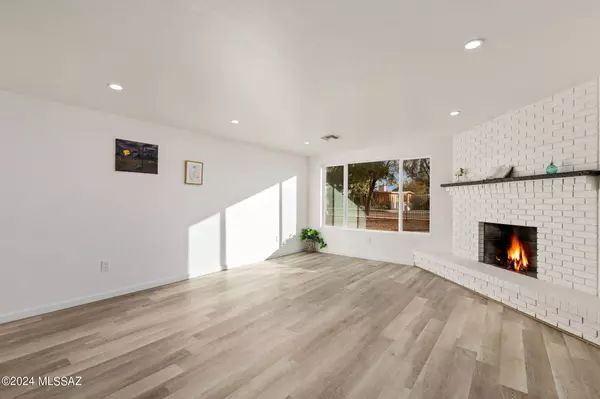 5401 S Alaska Drive, Tucson, AZ 85706