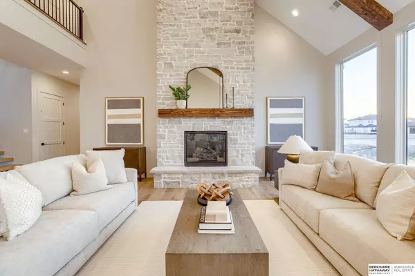 5804 N 292 Circle, Valley, NE 68064