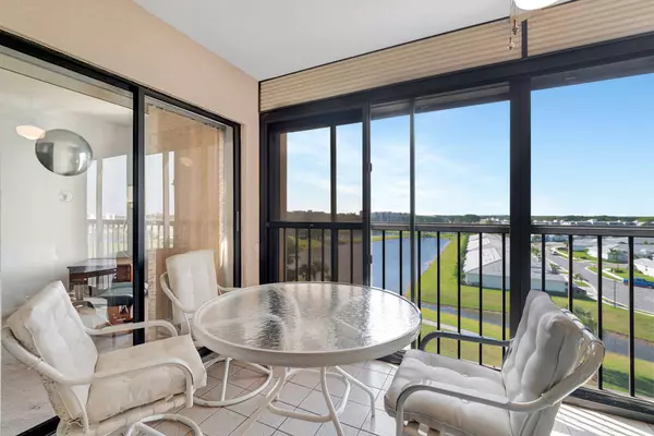 6866 Huntington LN 707, Delray Beach, FL 33446