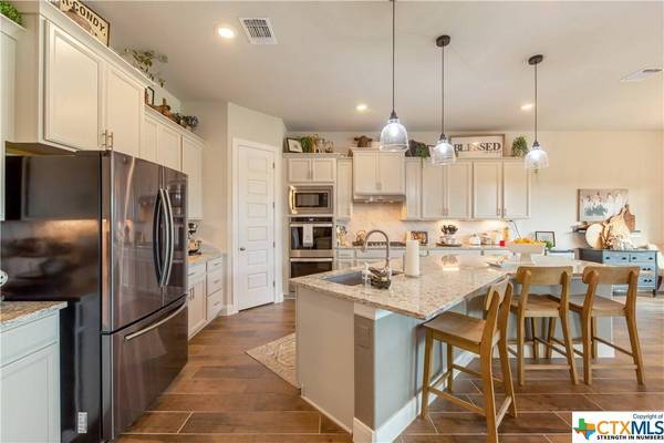 2554 Rauschenbach, New Braunfels, TX 78132