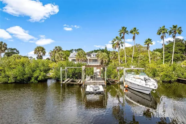 503 1ST AVE NW, Ruskin, FL 33570