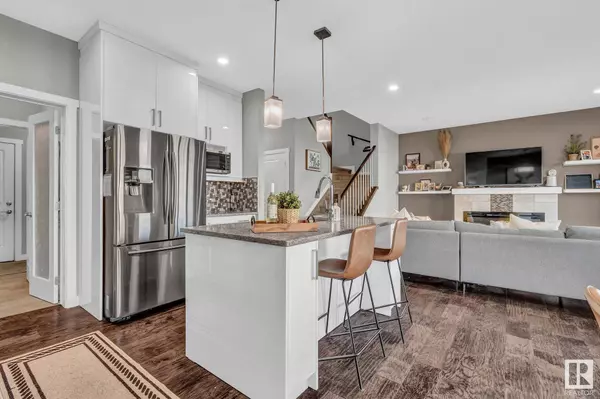 44 SANDALWOOD PL, Leduc, AB T9E 1C3