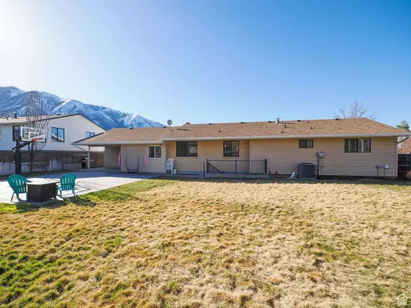 1811 E CRESCENT VIEW DR S, Sandy, UT 84094