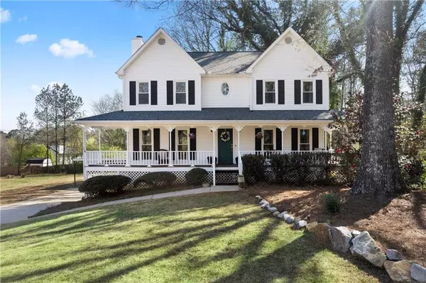 482 Bone CIR, Dallas, GA 30132